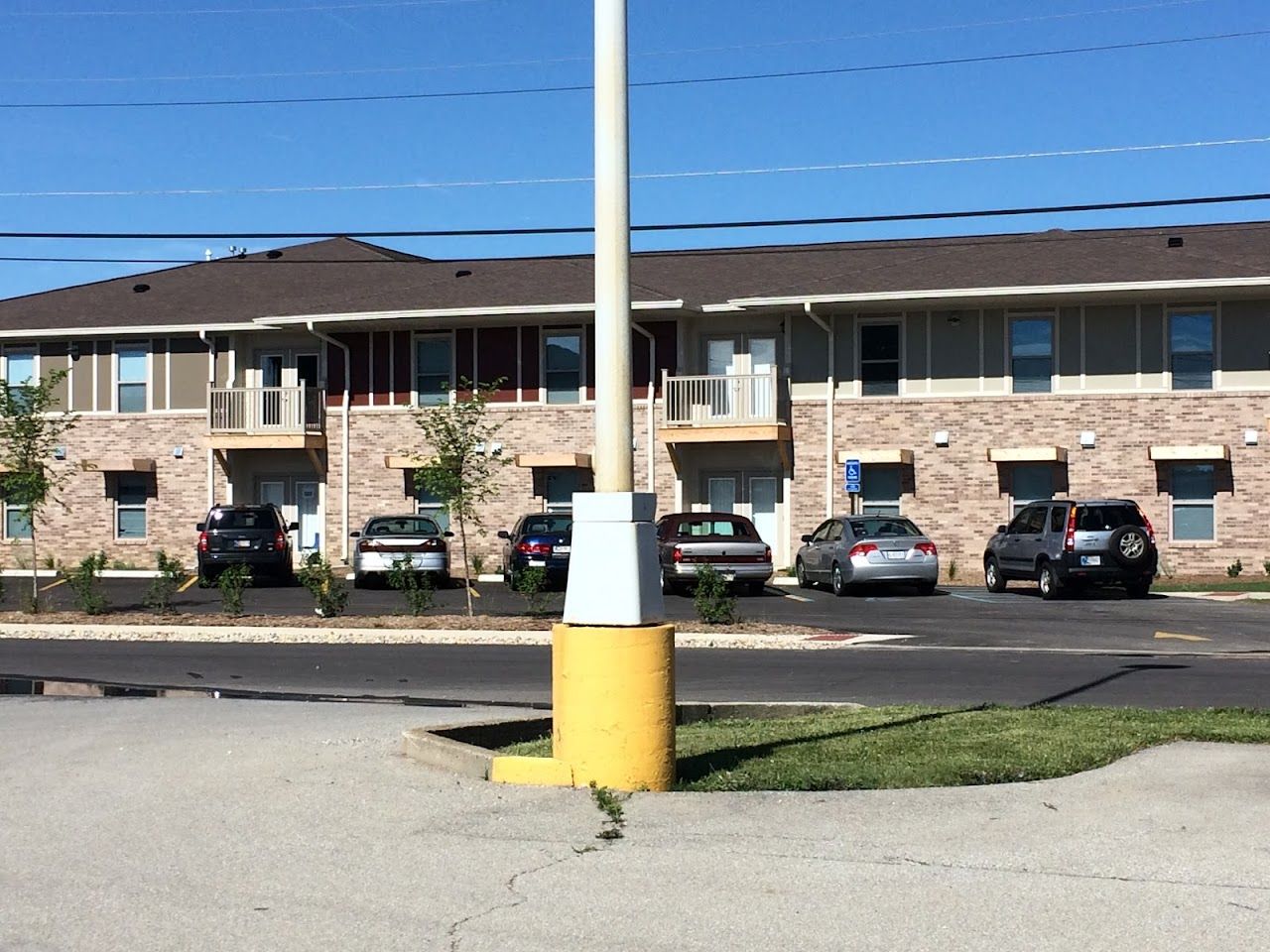 Photo of PLAZA GREEN APARTMENTS at 939 N PARK ST MARION, IN 46952