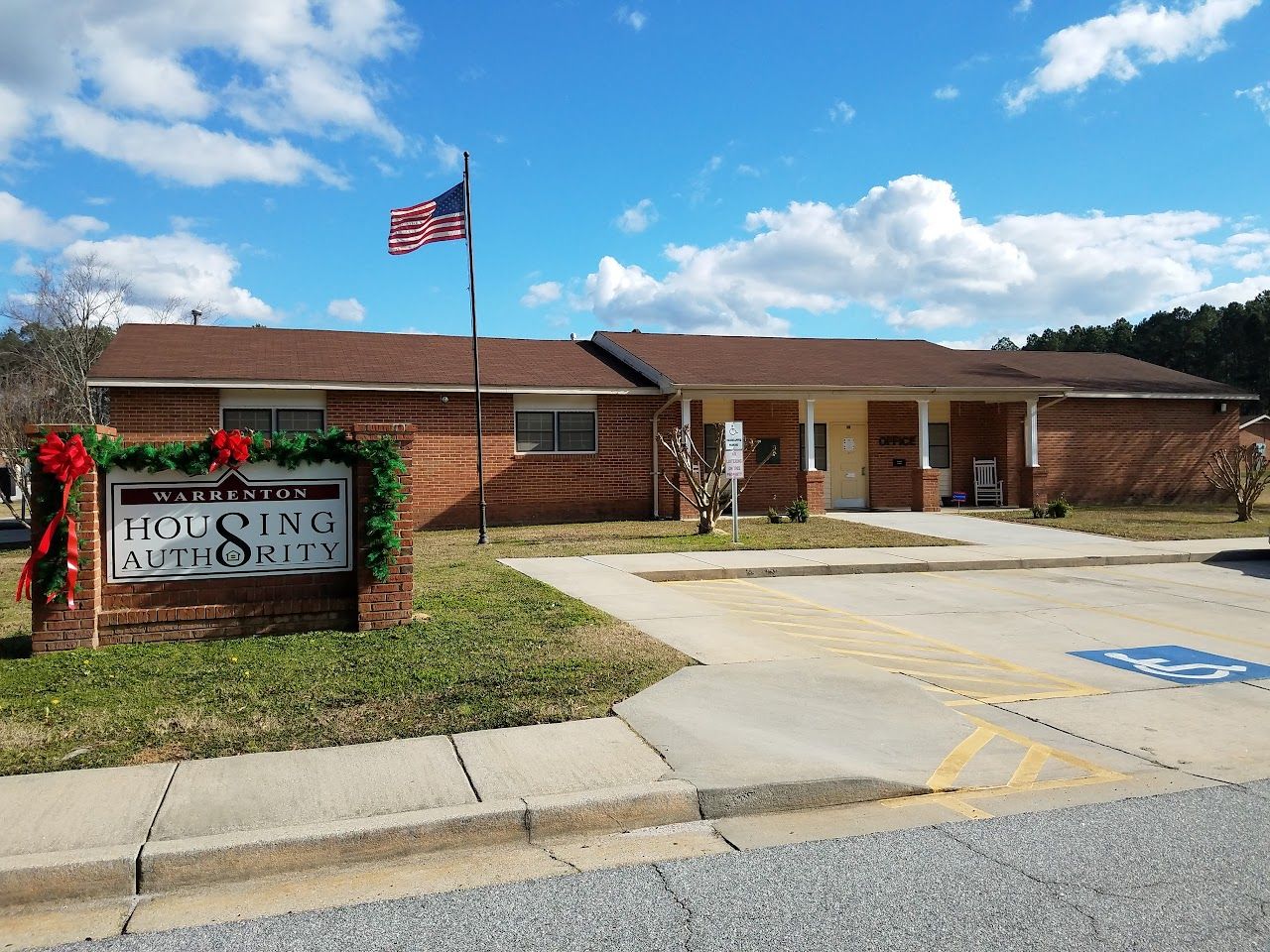 Photo of Housing Authority of the City of Warrenton. Affordable housing located at PHELPS WARRENTON, GA 30828