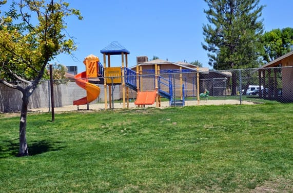 Photo of KRISTINE APTS at 2901 VIRGINIA AVE BAKERSFIELD, CA 93307