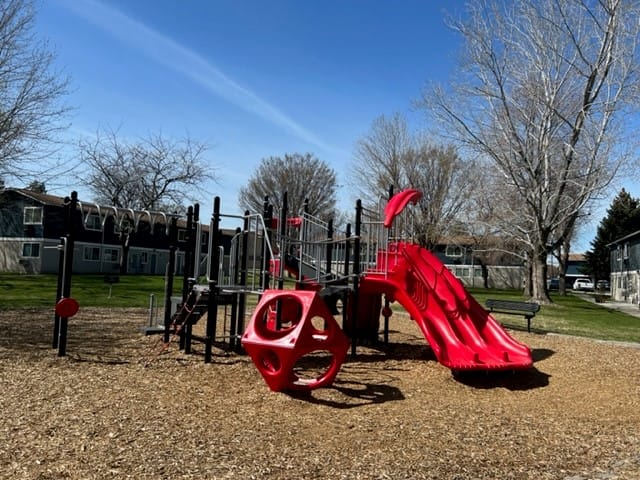 Photo of COLUMBIA PARK. Affordable housing located at 1682 JADWIN AVE RICHLAND, WA 99354