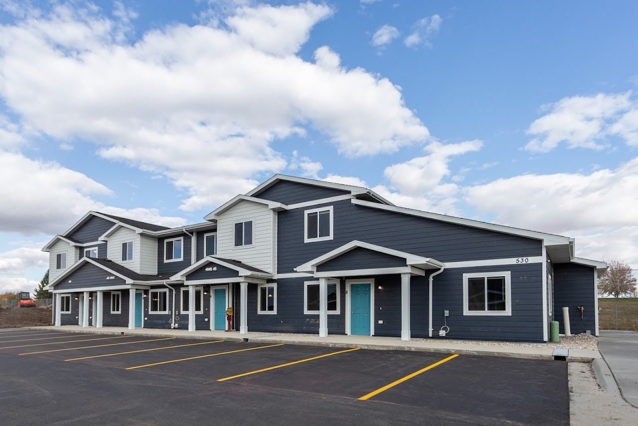 Photo of LACEY VILLAGE TOWNHOMES at 500 N. BAHNSON AVENUE SIOUX FALLS, SD 57103