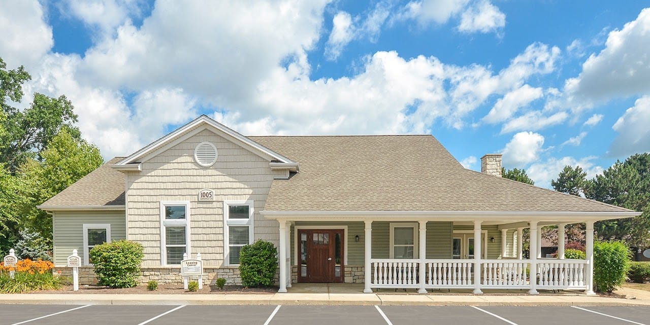 Photo of BOWLING GREEN SENIOR COMMUNITY. Affordable housing located at 1009 CHAUNCEY LN BOWLING GREEN, OH 43402