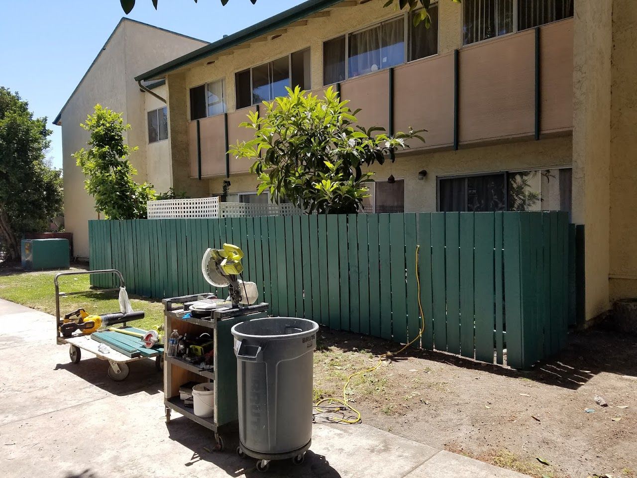 Photo of UNIVERSITY GARDENS APTS at 1250 W JEFFERSON BLVD LOS ANGELES, CA 90007