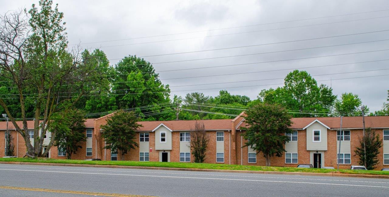 Photo of Vista Villa at 6309 Montego Dr Charlotte, NC 28215