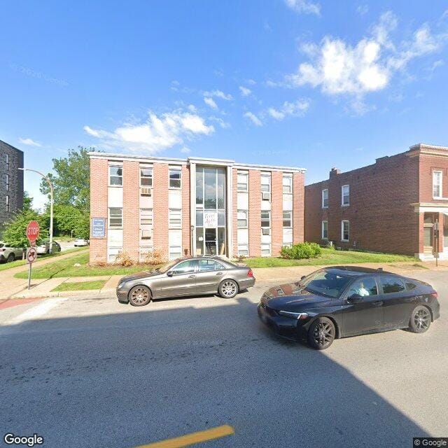 Photo of HILLSIDE AFFORDABLE ASSOC at 200 KINGSTON DR ST LOUIS, MO 63125