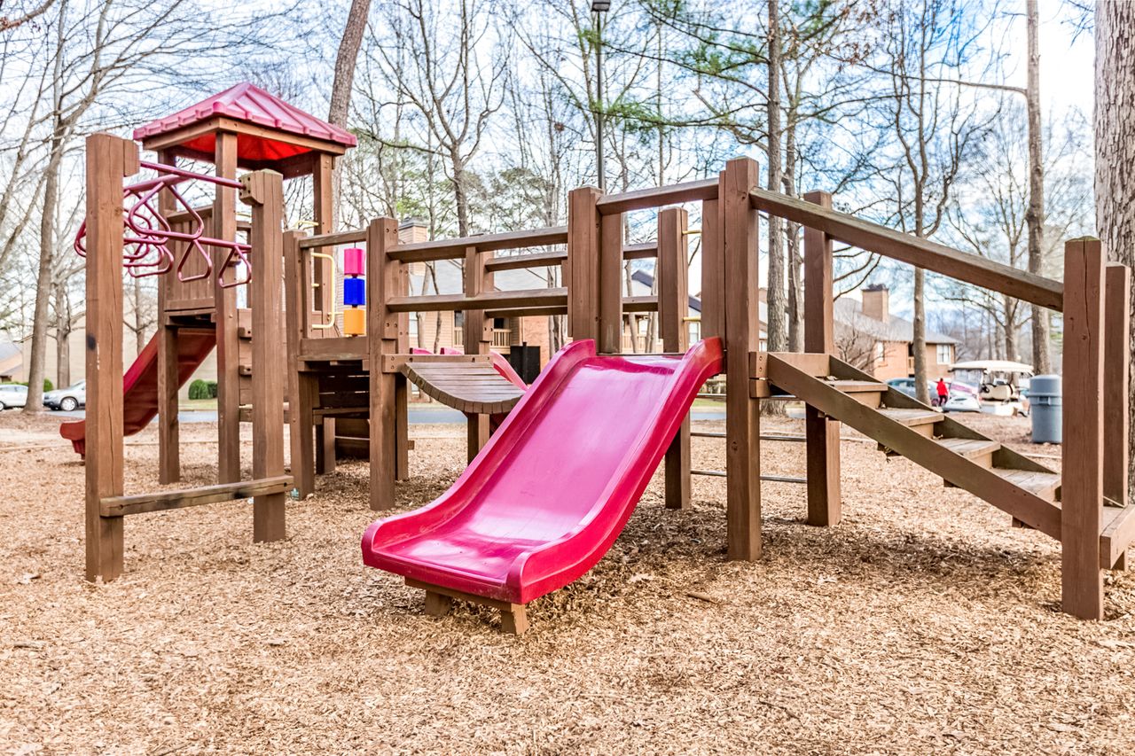 Photo of Paces Pointe. Affordable housing located at 10501 Paces Ave Matthews, NC 28105