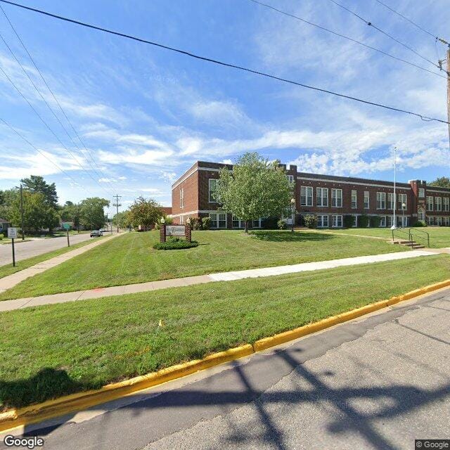 Photo of HISTORIC WEST ELEMENTARY. Affordable housing located at 309 MAPLE ST RHINELANDER, WI 54501