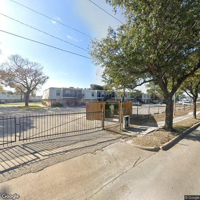 Photo of COPPERTREE VILLAGE. Affordable housing located at 1415 W GULF BANK RD HOUSTON, TX 77088