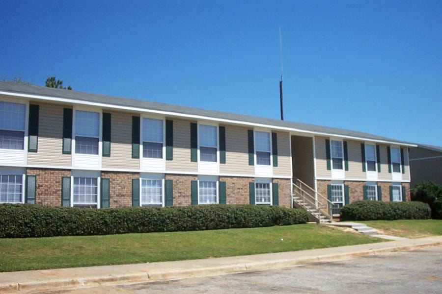 Photo of Wood Valley Apartments at 1325 Warner St Thomasville, GA 31792