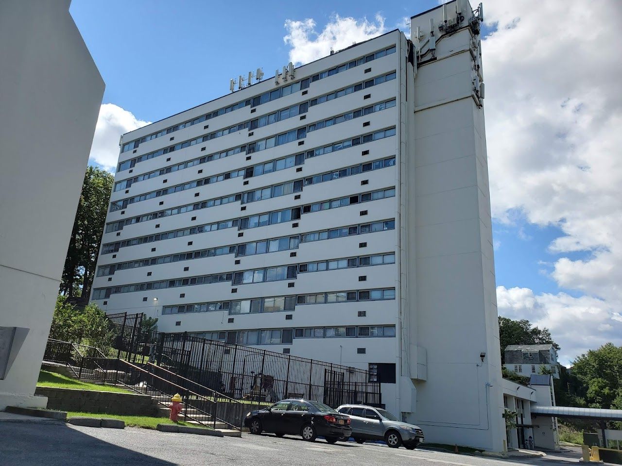 Photo of PARKLEDGE APTS at 220 YONKERS AVE YONKERS, NY 10701