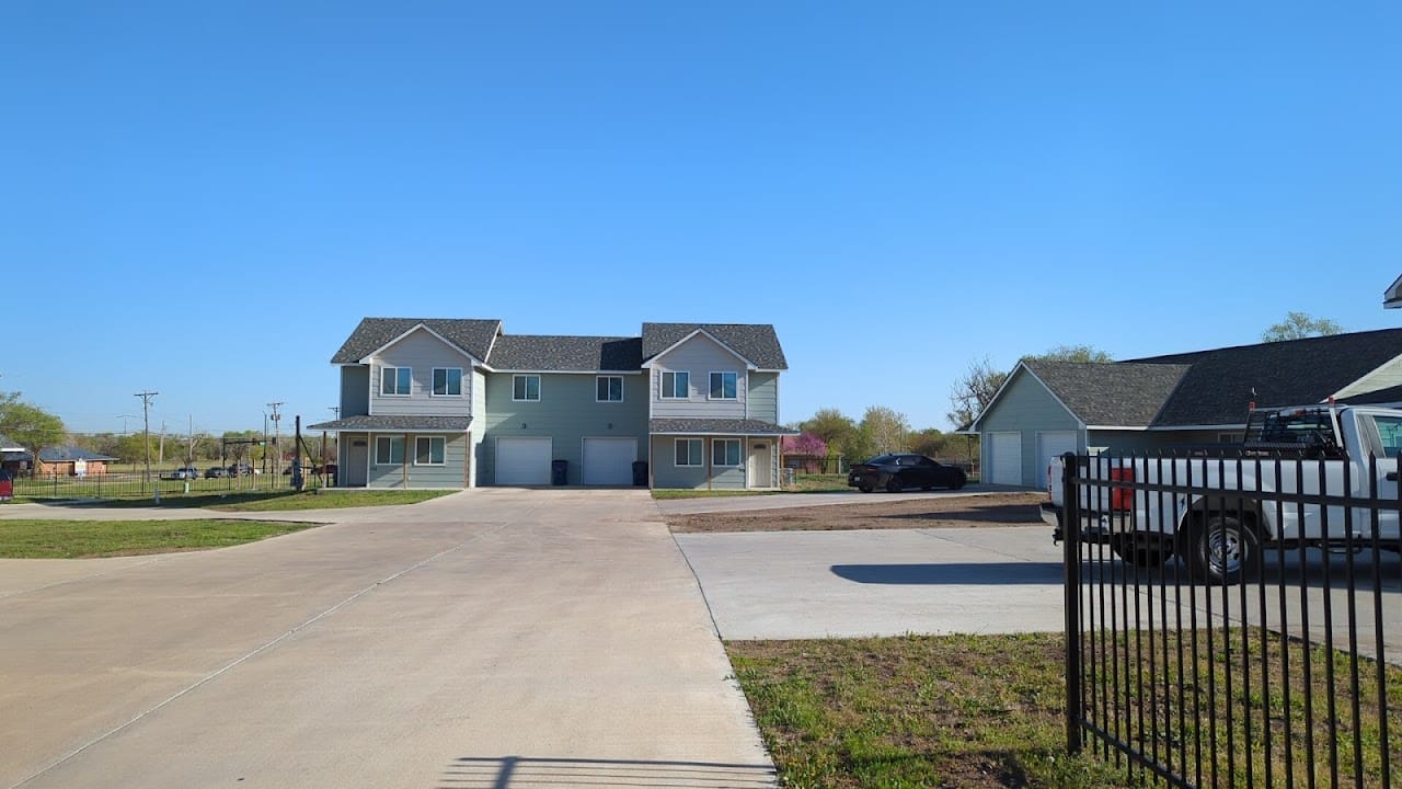 Photo of HOPE VILLAGE APTS. Affordable housing located at 1410 N HOLYOKE ST WICHITA, KS 67208