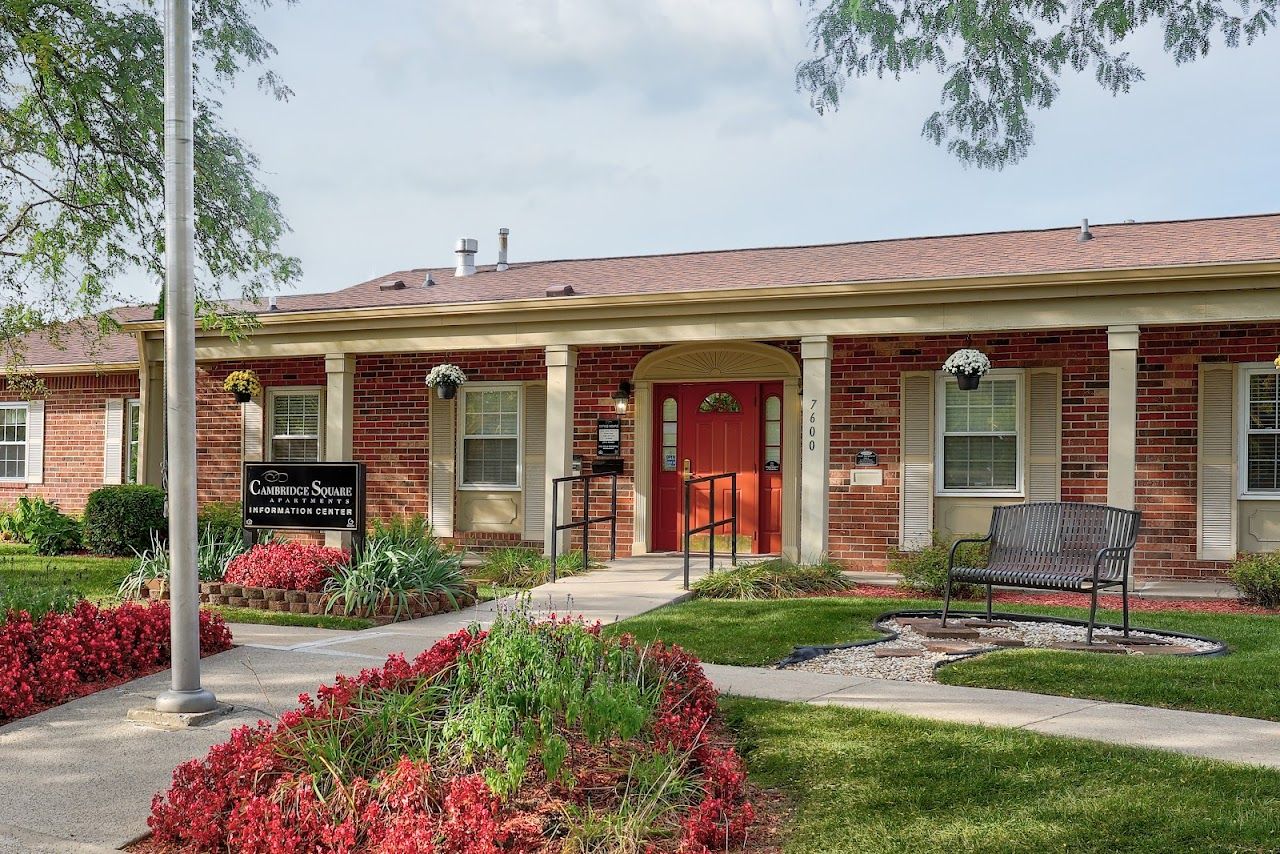 Photo of CAMBRIDGE SQUARE APARTMENTS. Affordable housing located at 7600 COLD SPRINGS BLVD FORT WAYNE, IN 46825