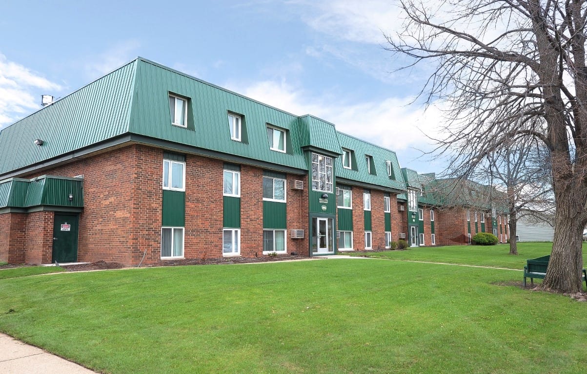 Photo of PARK HAVEN APTS. (AKA CARRIAGE HOUSE ASSOCIATES) at 6917 76TH AVE N BROOKLYN PARK, MN 55428