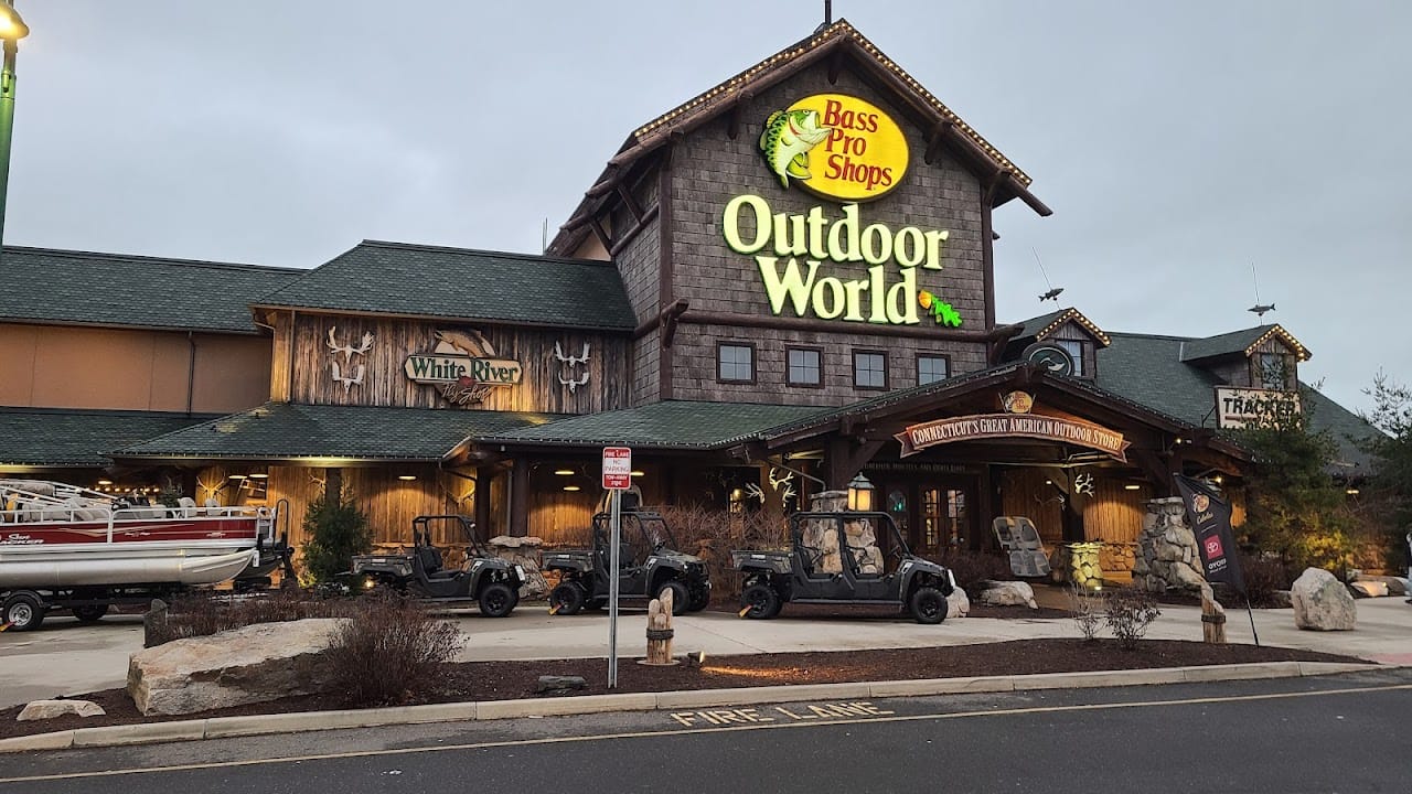 Photo of The August at Steelpointe Harbor. Affordable housing located at 55 E Main St Bridgeport, CT 06608