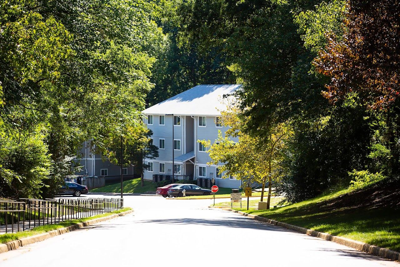 Photo of WOODLAND CROSSING. Affordable housing located at 3449 WALMSLEY BLVD RICHMOND, VA 23234