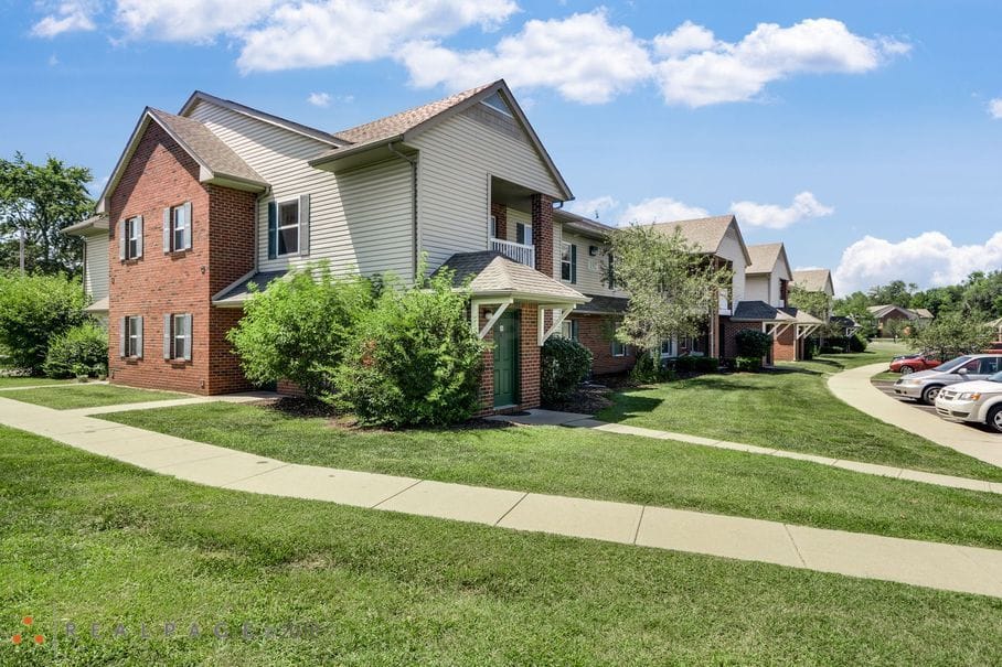 Photo of ARBORS AT HONEY CREEK. Affordable housing located at 301 W WHEELER AVE TERRE HAUTE, IN 47802