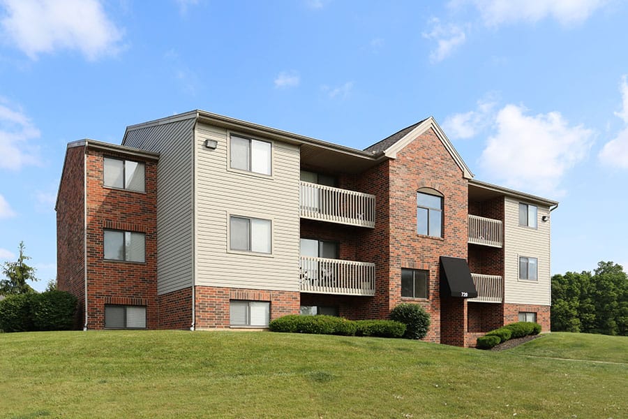 Photo of SYCAMORE CREEK APTS at 712 COUNTRY SIDE LN SIDNEY, OH 45365