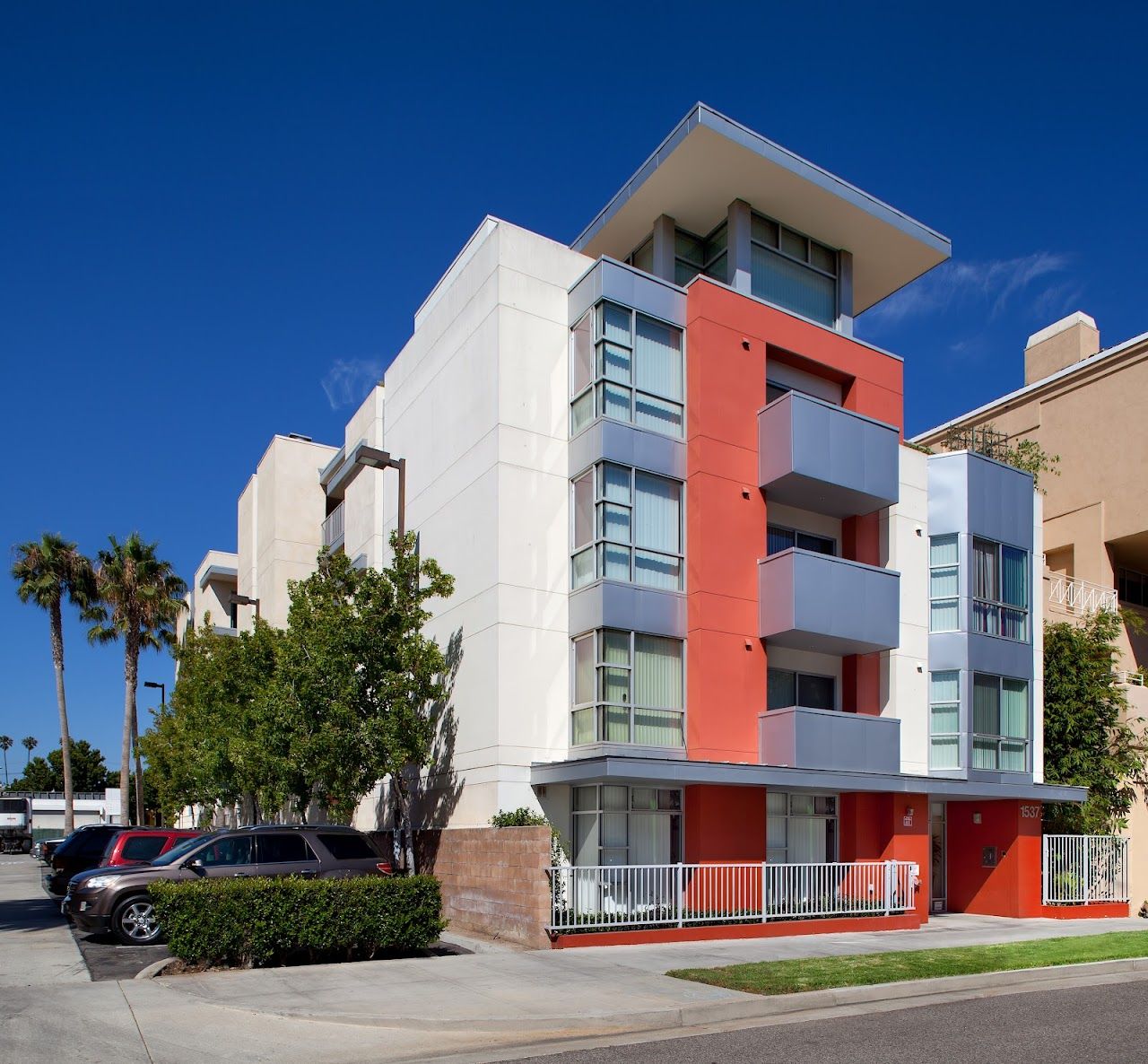 Photo of 1537 on 7th. Affordable housing located at 1537 7th St Santa Monica, CA 90401