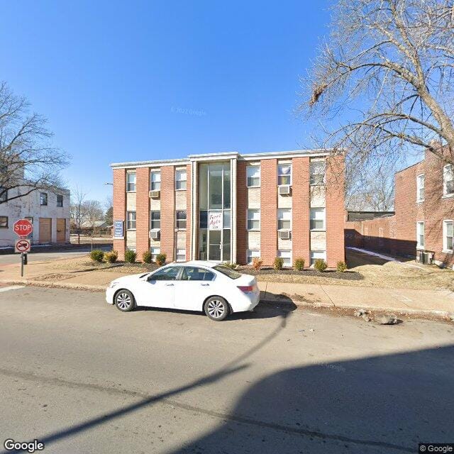 Photo of KINGSTON VALLEY APTS at 356 KINGSTON DR ST LOUIS, MO 63125