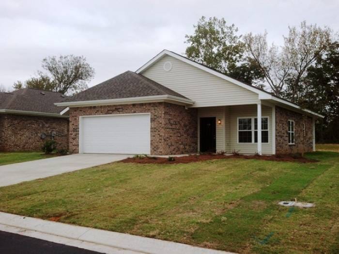 Photo of LAKEVIEW SUBDIVISION at 198 LAKEVIEW CIR BROWNSVILLE, TN 38012