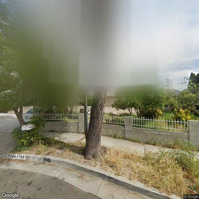 Photo of Maya Town Homes. Affordable housing located at 306 W 120th St Los Angeles, CA 90061