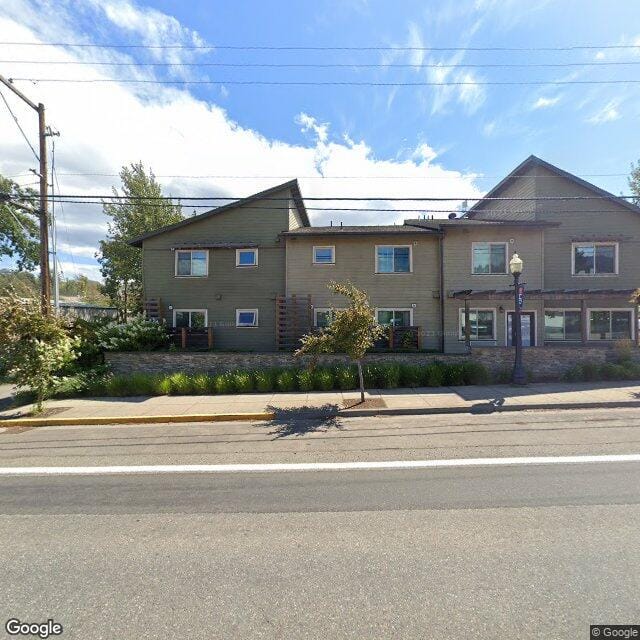 Photo of HOOD RIVER CROSSING APTS at 3145 CASCADE AVE HOOD RIVER, OR 97031