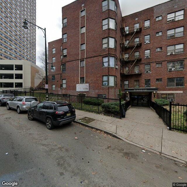 Photo of WEEQUAHIC PARK APTS V. Affordable housing located at 479-485 ELIZABETH AVE. NEWARK, NJ 07112