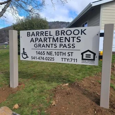 Photo of GRANTS PASS SENIOR HOUSING. Affordable housing located at 1465 NE TENTH ST GRANTS PASS, OR 97526