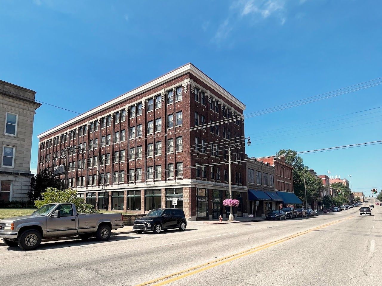 Photo of WELLS BUILDING APTS. Affordable housing located at 208 E DEWEY AVE SAPULPA, OK 74066