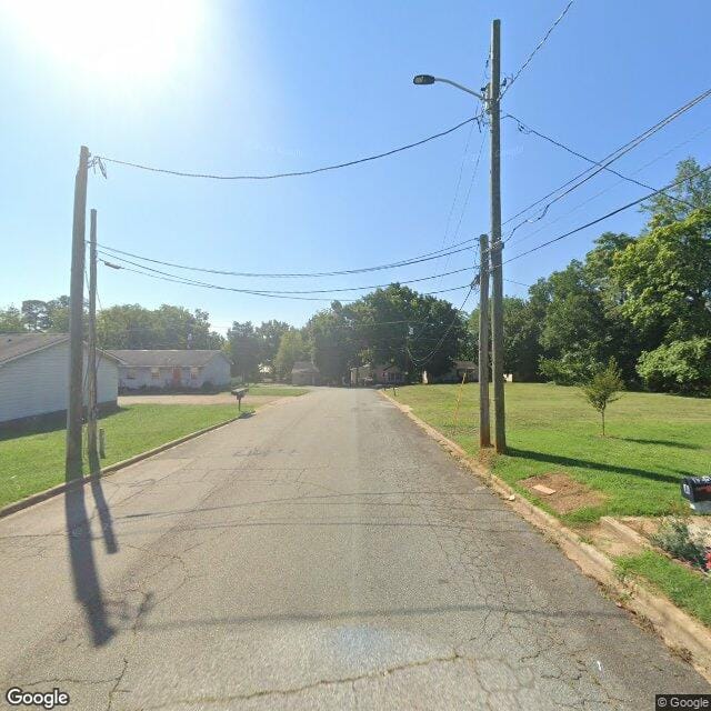 Photo of HAMIL EAST at 128 HAMIL ST LEXINGTON, NC 27292