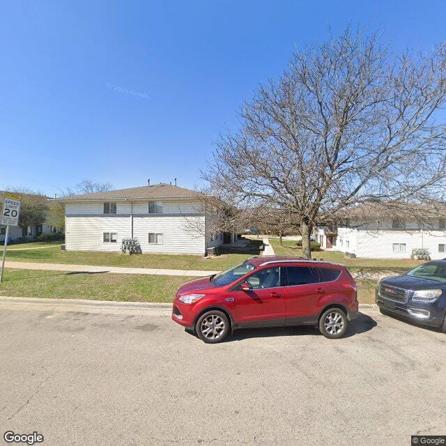 Photo of HEATHER GLEN APTS at 2723 SILENT WOOD TRAIL ROCKFORD, IL 61109