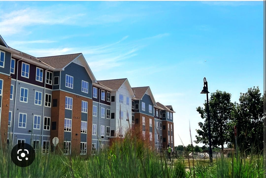 Photo of FITZGERALD FLATS at 19951 HEADWATERS BLVD N FOREST LAKE, MN 55025
