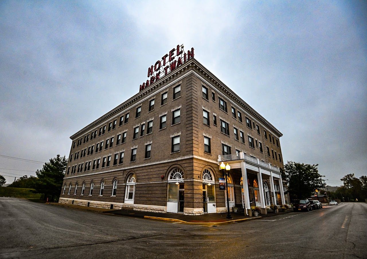 Photo of MARK TWAIN APTS at 200 S MAIN ST HANNIBAL, MO 63401