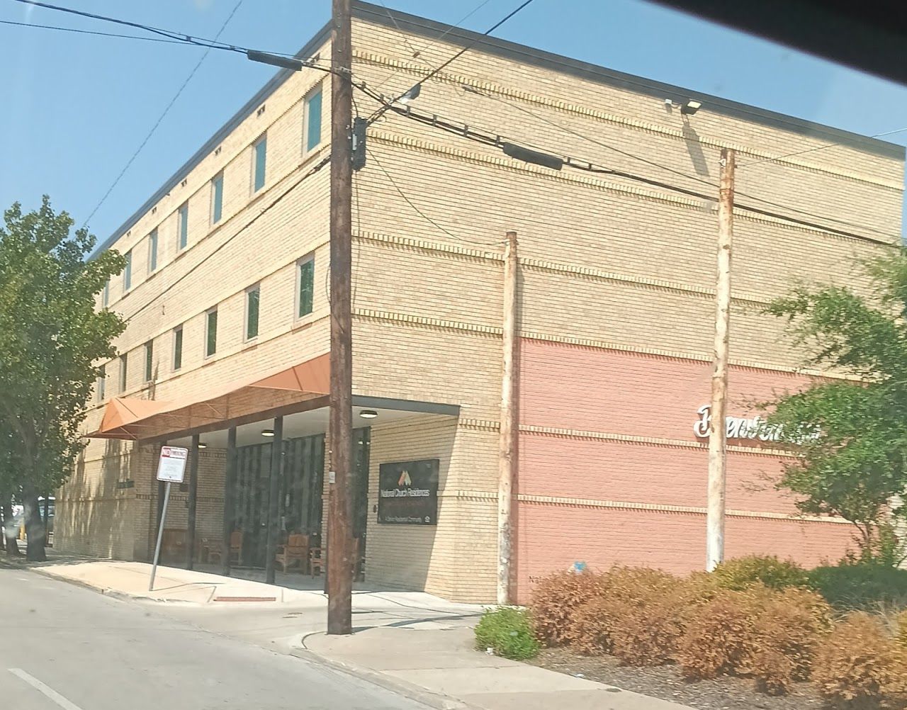 Photo of LENNOX HOUSE at 110 NW 2ND STREET GRAND PRAIRIE, TX 75050