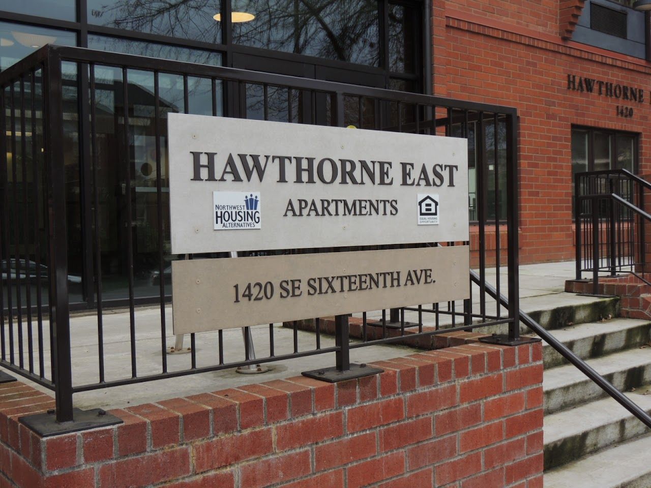 Photo of HAWTHORNE EAST. Affordable housing located at 1420 SE 16TH AVENUE PORTLAND, OR 97214