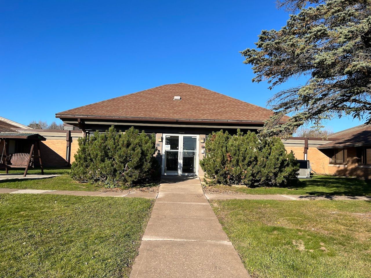 Photo of Hillside Garden at 419 7th St Proctor, MN 55810283