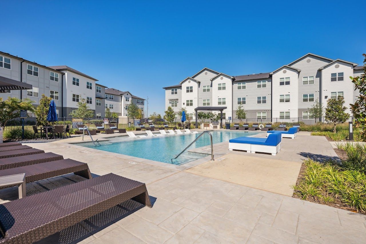 Photo of The Hightone at 2951 Picadilly Ln Denton, TX 76207