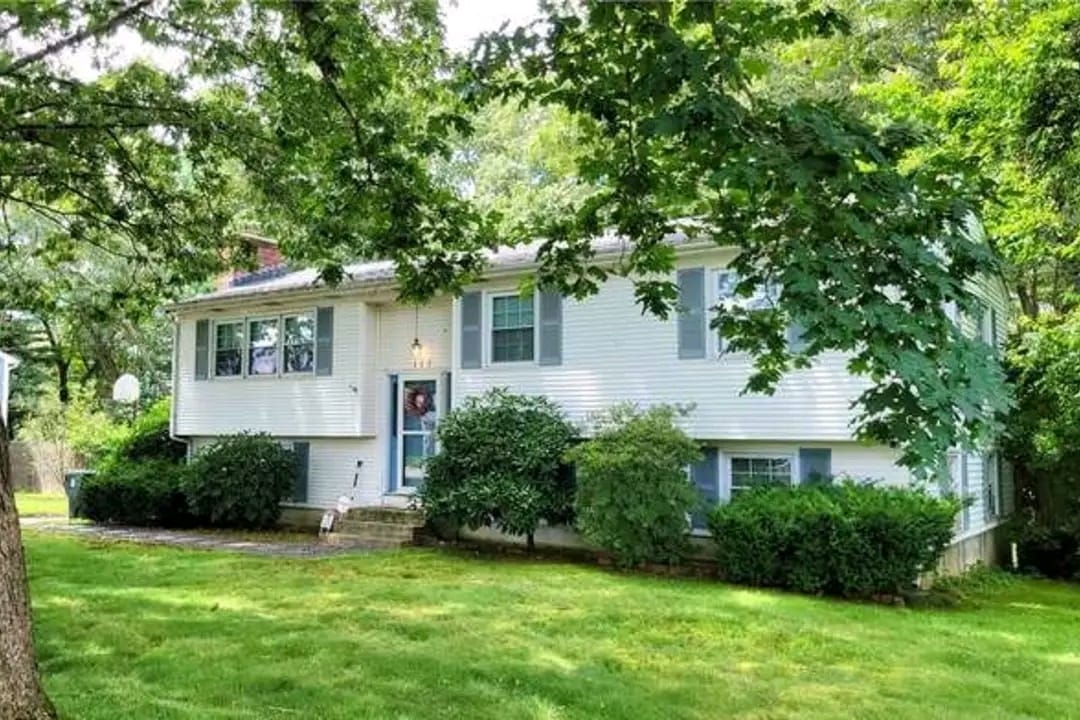 Photo of BROOKSIDE TERRACE I. Affordable housing located at 1470 SOUTH COUNTY TRAIL EAST GREENWICH, RI 02819