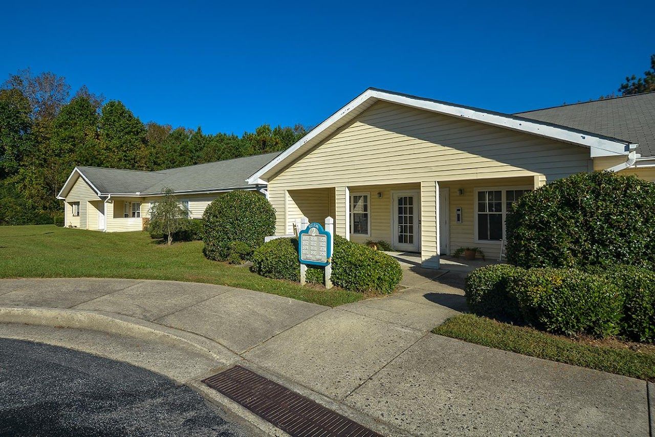 Photo of WOOD HAWK APTS at 1836 EAGLE CREST CIRCLE ROCKY MOUNT, NC 27801