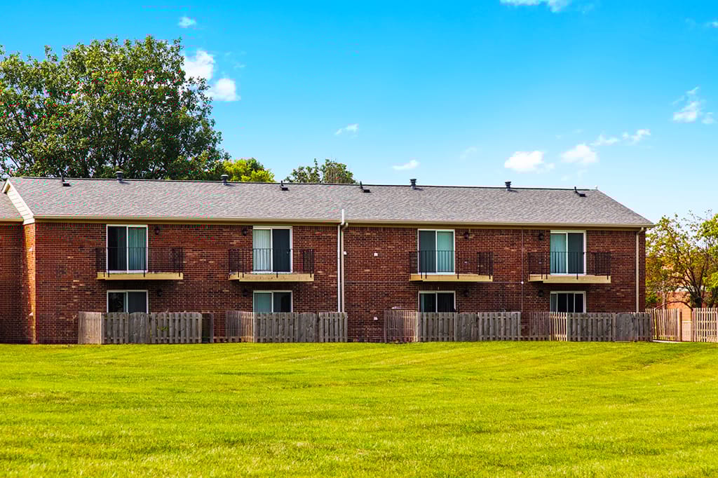 Photo of BRIARWOOD APARTMENTS OF LAFAYETTE at 1750 WINDMERE DR LAFAYETTE, IN 47905