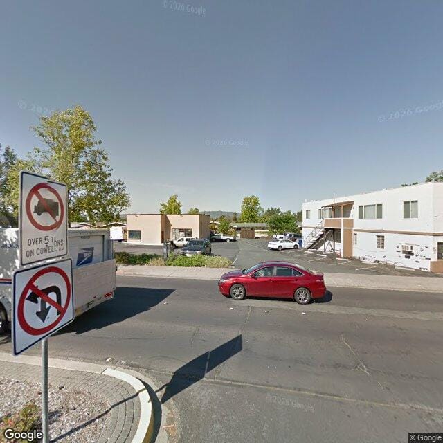 Photo of Lakeside Apartments. Affordable housing located at 1897 Oakmead Dr Concord, CA 94520