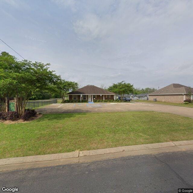 Photo of PIN OAK CROSSING. Affordable housing located at 300 RIVER BEND DRIVE ALEXANDRIA, LA 71303