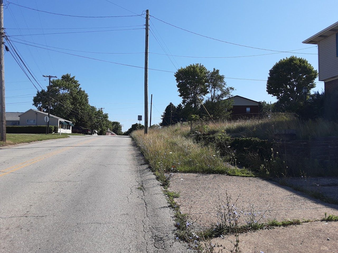 Photo of UNIONTOWN FAMILY HOMES. Affordable housing located at  UNIONTOWN, PA 