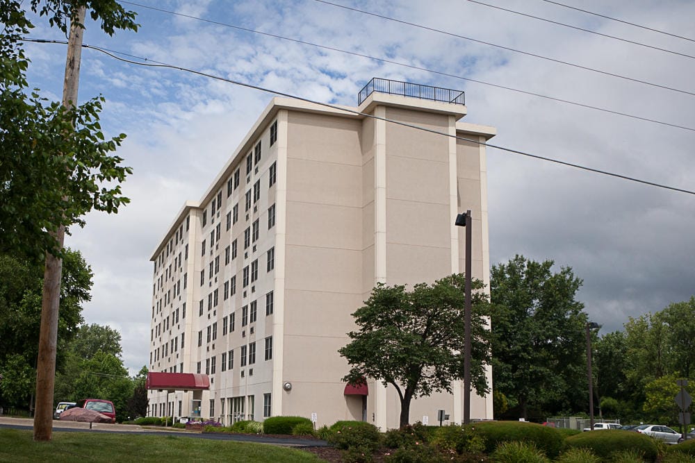 Photo of LUTHER PLACE 1 & 2. Affordable housing located at 5000 SW HUNTOON ST TOPEKA, KS 66604