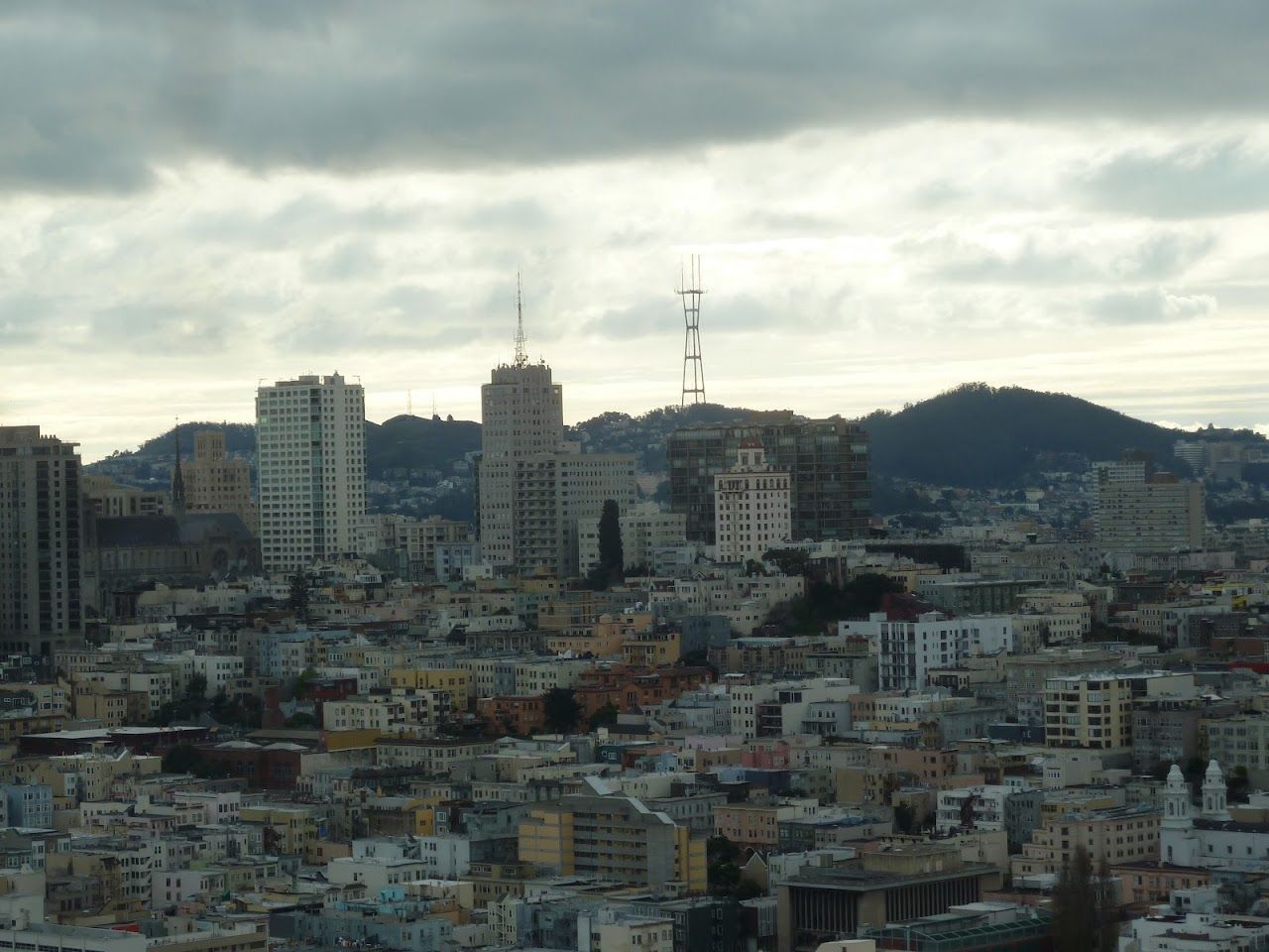Photo of Crest Royal Apartments at 1310 Jones St San Francisco, CA 94109
