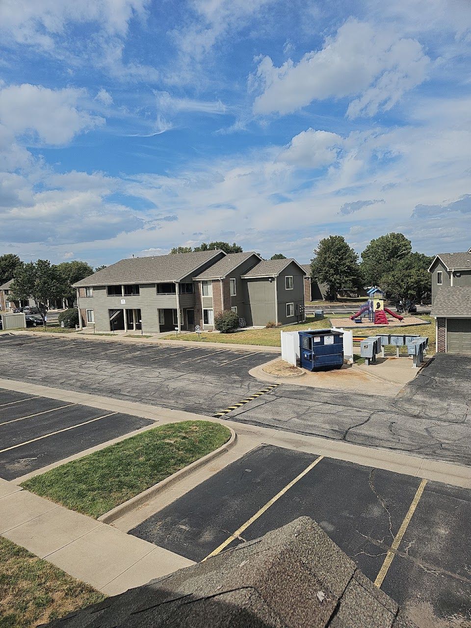 Photo of BERKSHIRE APTS III. Affordable housing located at 8626 W WESTLAWN CIR WICHITA, KS 67212