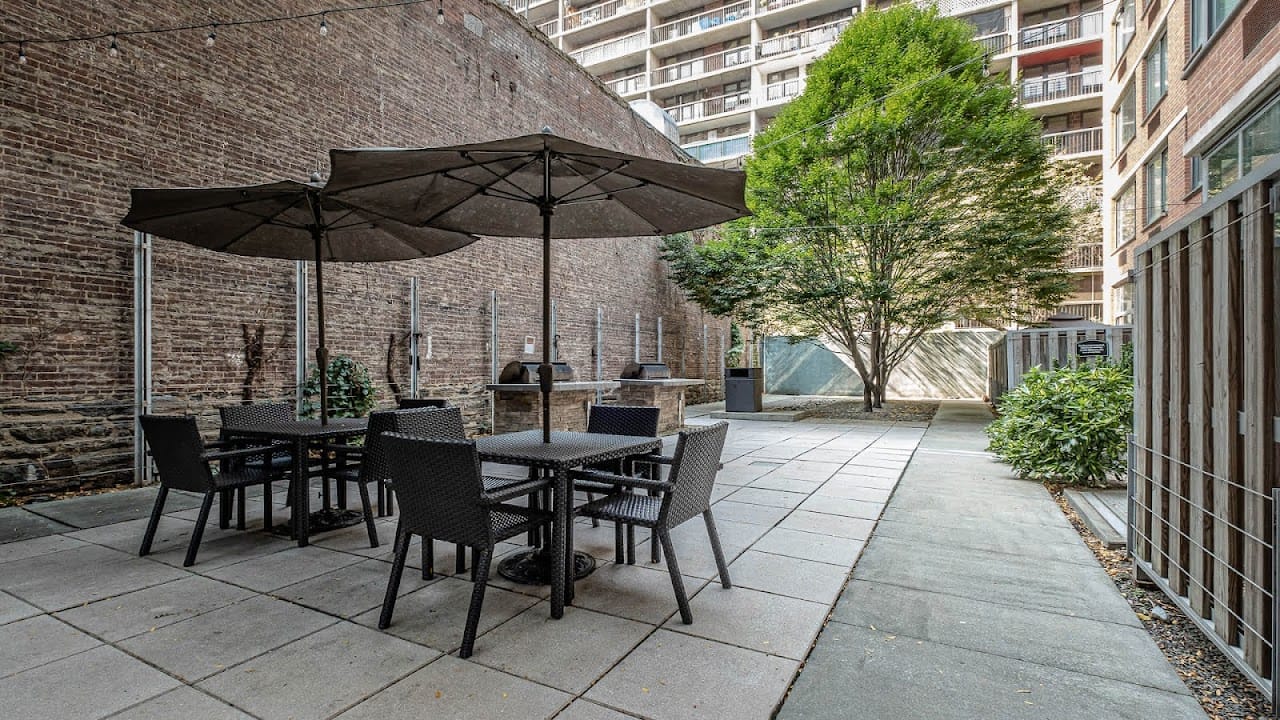 Photo of ARCHSTONE WEST 54TH (THE FOUNDRY). Affordable housing located at 505 W. 54TH STREET NEW YORK, NY 10019