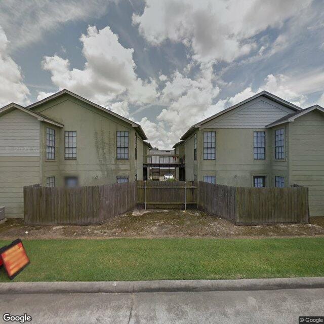 Photo of Seville Apartments. Affordable housing located at 4325 Crow Rd Beaumont, TX 77706