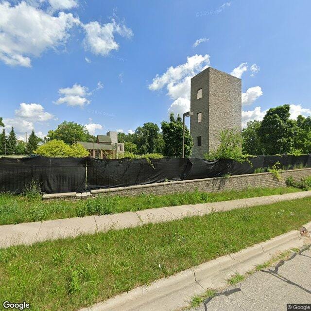 Photo of WEST MANOR. Affordable housing located at 245 S PADDOCK ST PONTIAC, MI 48342