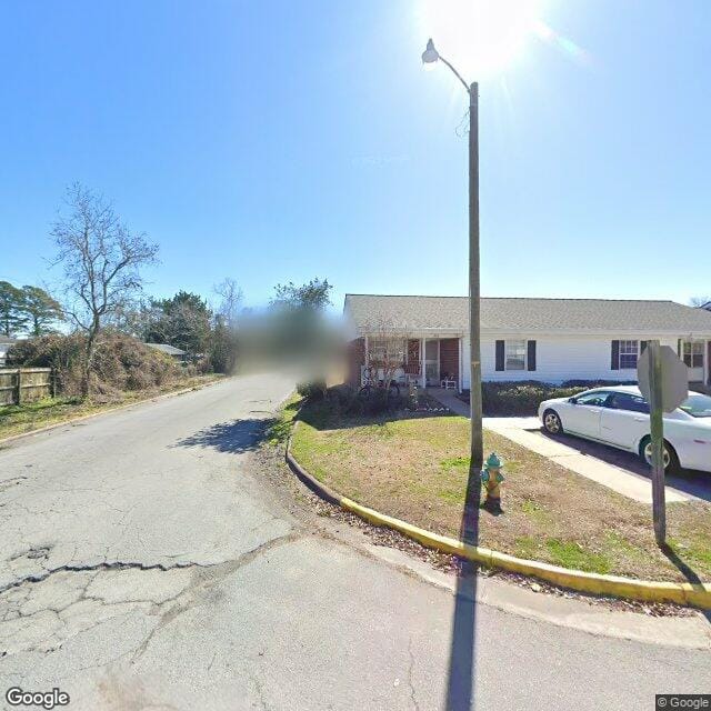 Photo of Eagles Bay Apartments. Affordable housing located at 100 Eagles Bay Ct Beaufort, NC 28516